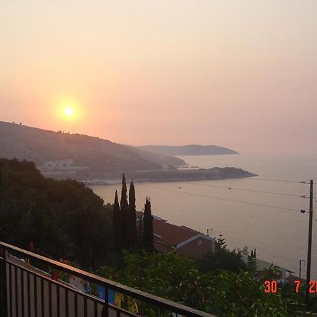Fatiras Studios Kassiopi Exterior photo